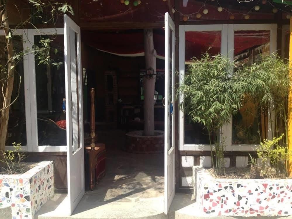 Alobar1000 Hostel Катманду Экстерьер фото